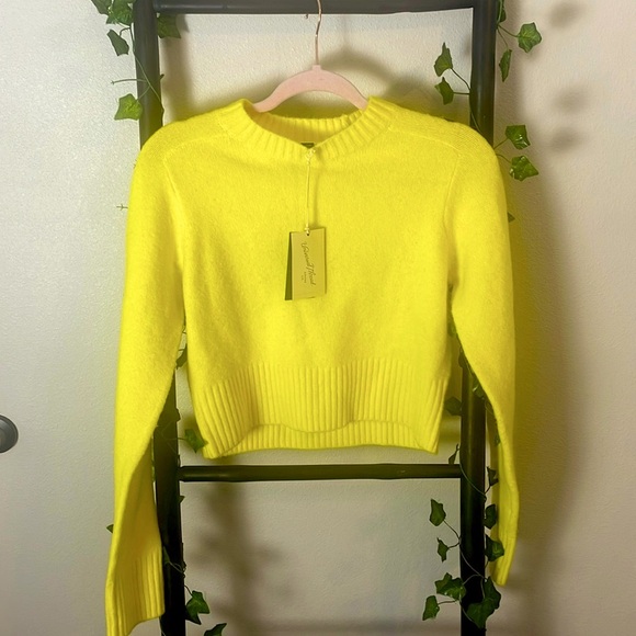 Universal Thread Women's Crewneck Cashmere-Like Pullover Sweater Size XS NWT - Picture 4 of 10